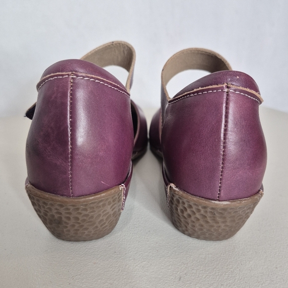 L'Artiste Spring Step GLOSS Wedge Heel Mary Jane Velcro Strap in Purple - Size 7 - Picture 5 of 16